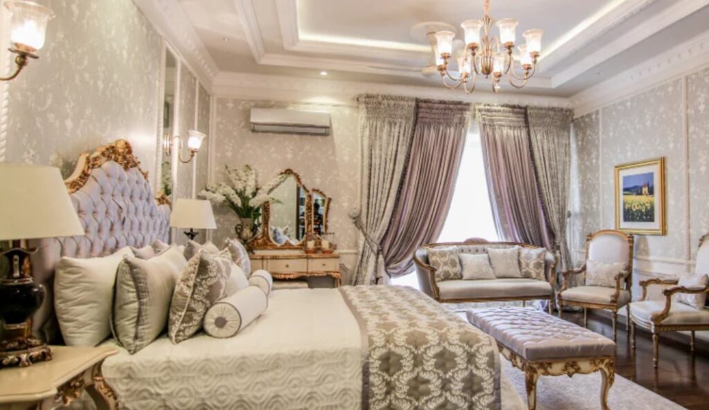 Opulent-Bedroom-Retreats