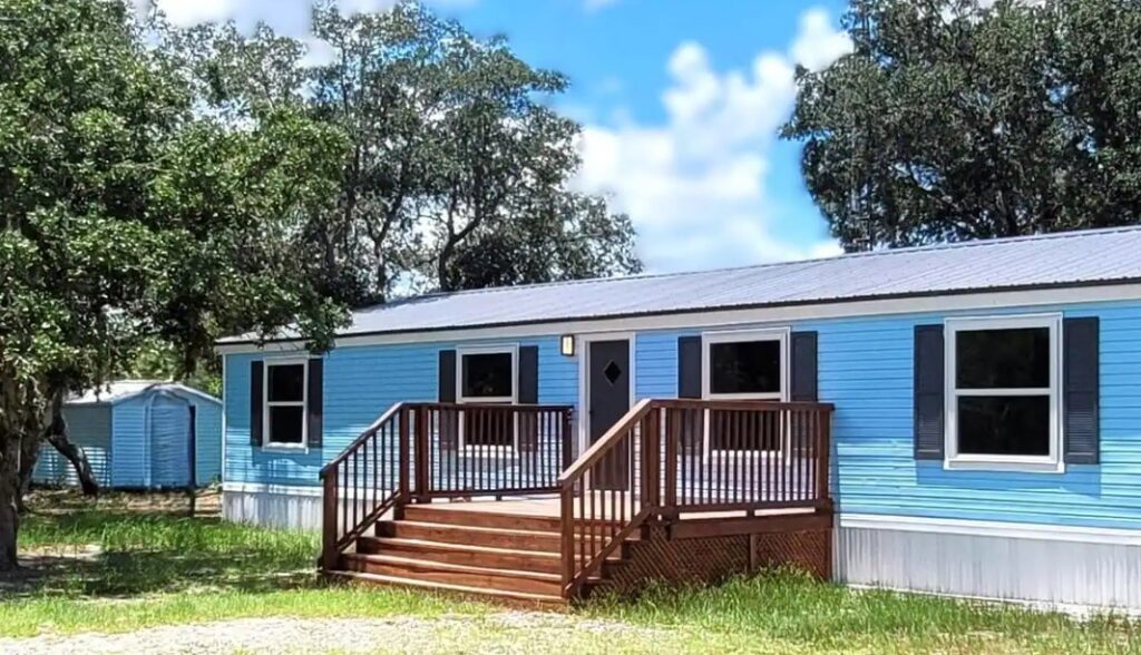 Benefits-of-Buying-a-Mobile-Home-in-Palm-Beach-County